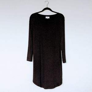 Lou and Grey • Black Long Sleeve Dress